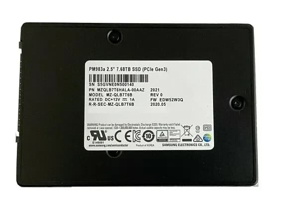 Samsung MZ-QLB7T6B 7.68TB PCI Express NVMe 3.0 x4 Solid State Drive