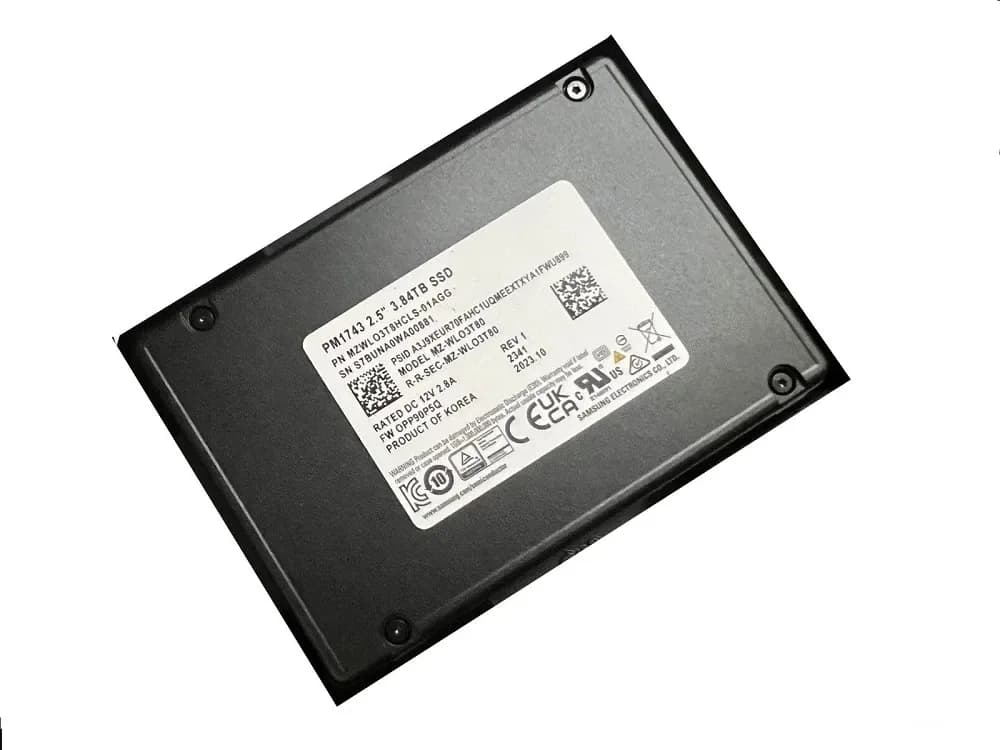 Samsung MZ-WLO3T80 3.84TB PCI Express NVMe 5.0 x4 Solid State Drive