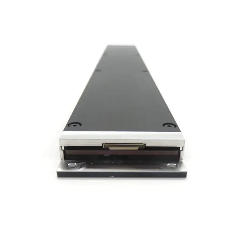 Samsung MZEMO15THCLC-00AVT 15.36TB Solid State Drive