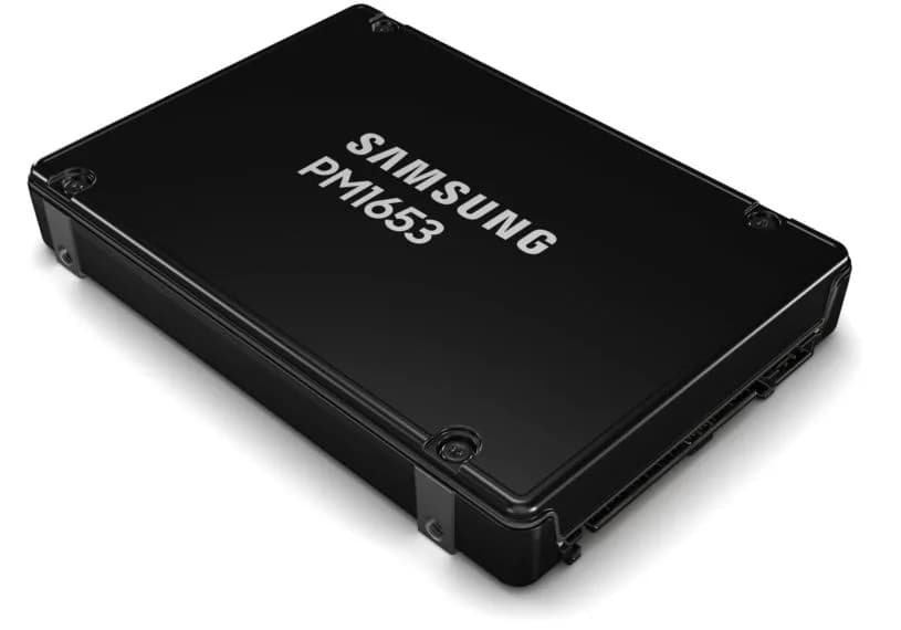 Samsung MZILG30THBLA 30.72TB 24Gb/s SAS Solid State Drive
