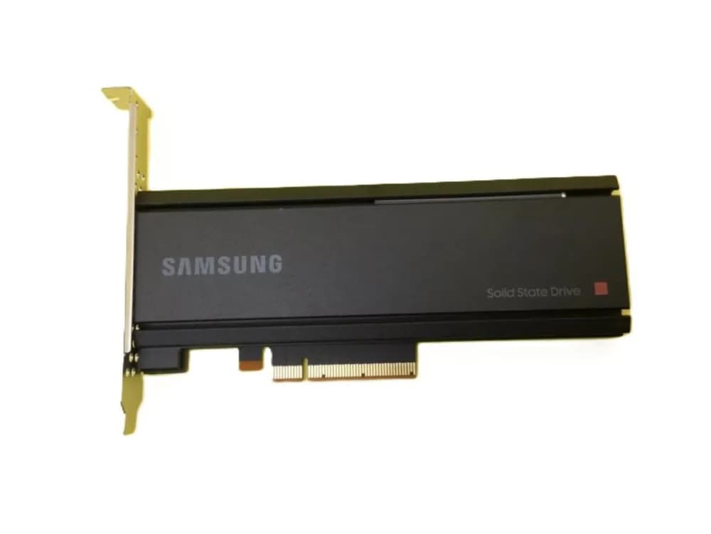 Samsung MZPLJ3T2HBJR-00AH3 3.2TB PCI Express NVMe 4.0 x8 Solid State Drive