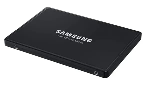 Samsung MZQL21T9HCJR 1.92TB PCI Express NVMe 4.0 x4 Solid State Drive