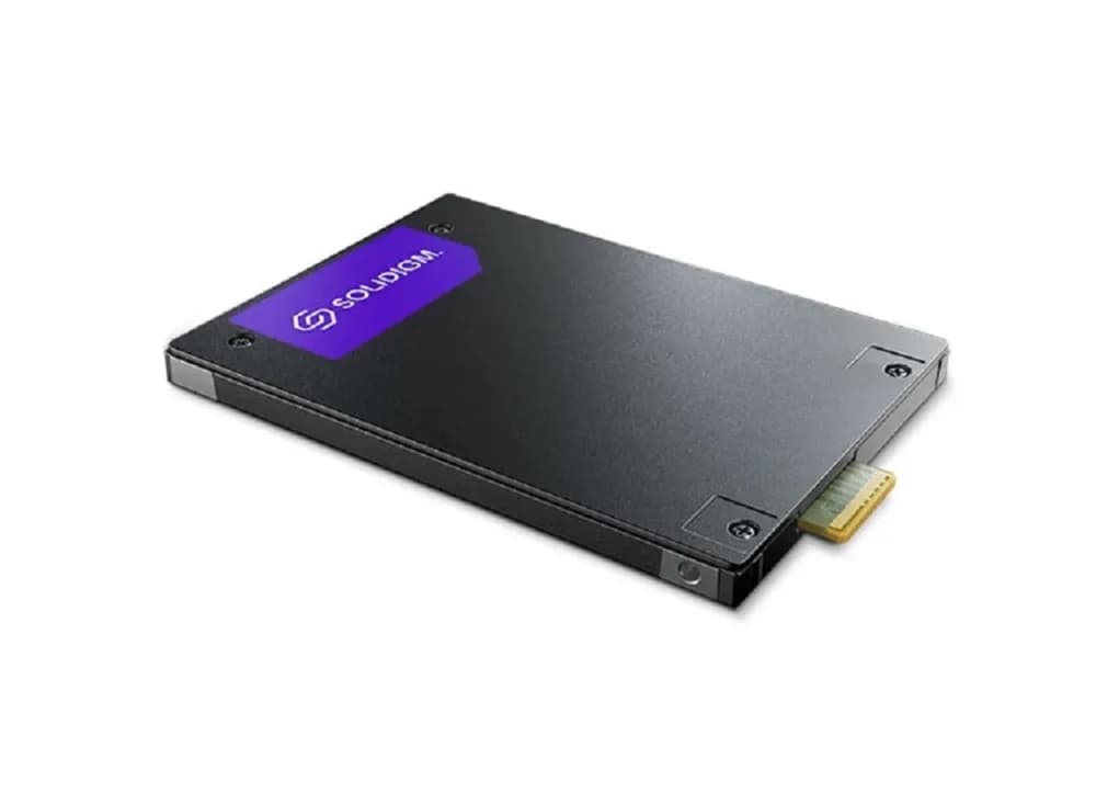 Solidigm SB5PHA7X153T001 15.36TB PCI Express NVMe 5.0 x4 Solid State Drive