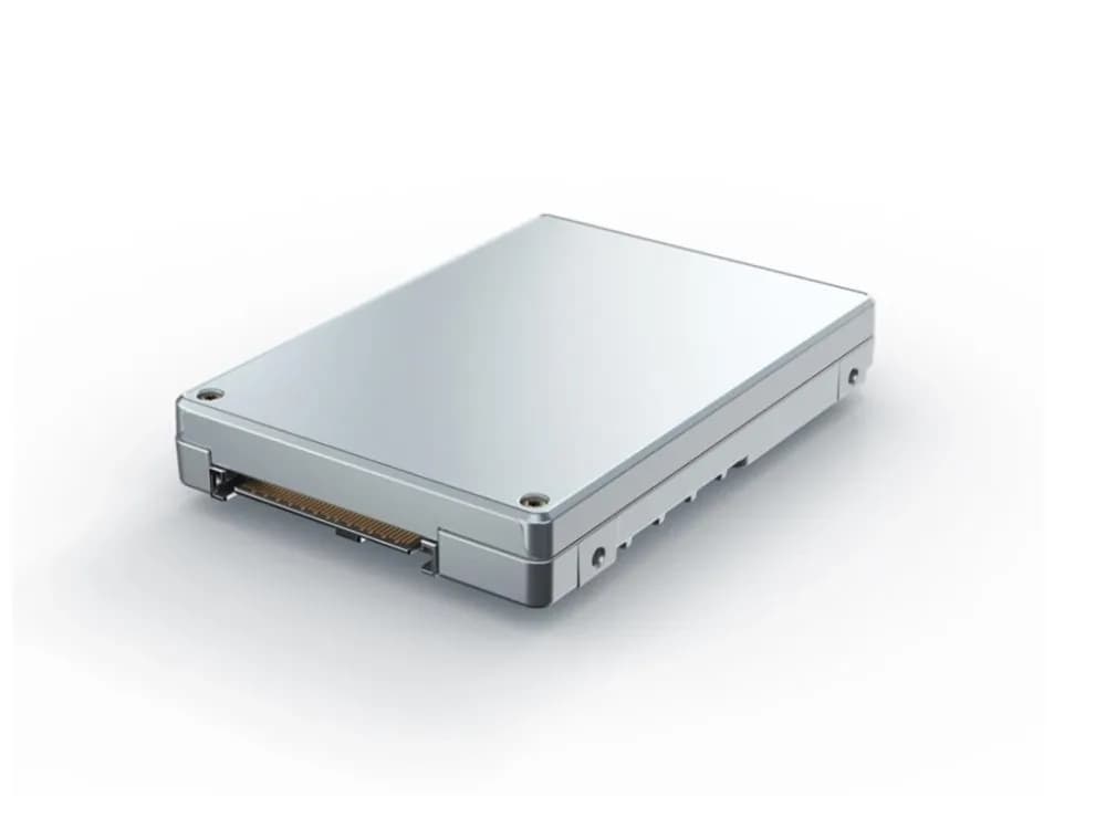 Solidigm SSDPF2KX076T1E 7.68TB PCI Express 4.0 x4 Solid State Drive