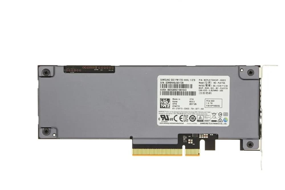 Dell TWFTD 1.6TB PCI Express NVMe 3.0 x4 Solid State Drive